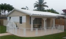 933 N 32 Hollywood, FL 33021