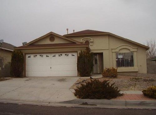 11015 Andalusian Ave SW, Albuquerque, NM 87121