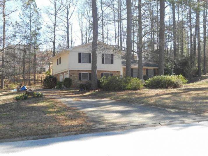 269 Malone Circle, Fairburn, GA 30213