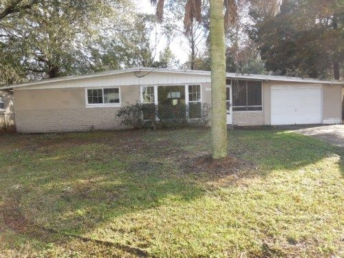 7022 Rollo Rd, Jacksonville, FL 32205