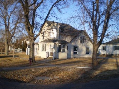 401 E Maple Street, Kenesaw, NE 68956