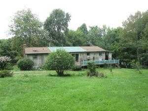 492 Mutton Hollow Rd, Rural Valley, PA 16249