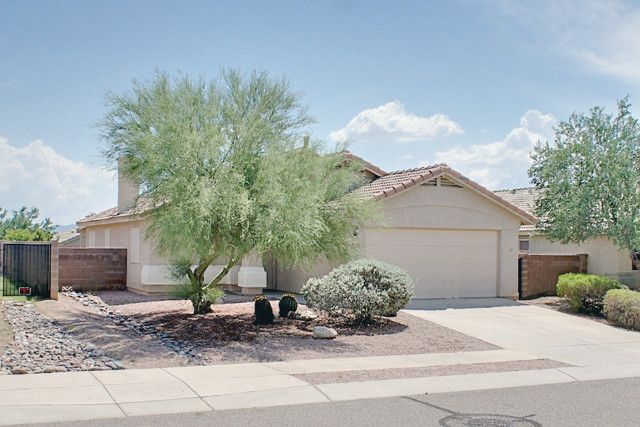 5537 W Panther Butte Street, Marana, AZ 85658