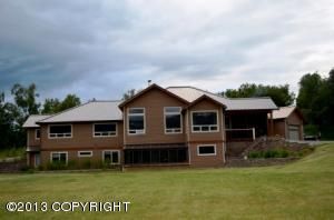 18221 E Saint Anthony Circle, Palmer, AK 99645