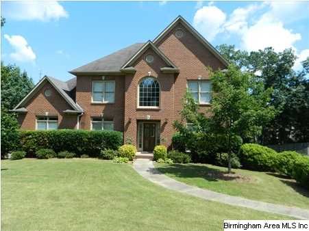 753 Lake Crest Dr, Birmingham, AL 35226