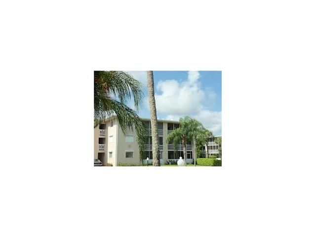 2562 N GARDEN DR # 301, Lake Worth, FL 33461