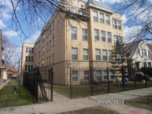 2321 N Oak Park Ave Apt 105, Elmwood Park, IL 60707