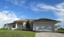 900 E 10th St Lehigh Acres, FL 33972