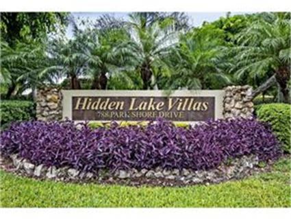 788 Park Shore Dr #H-16, Naples, FL 34103