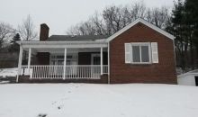 446 W Walnut St Lowellville, OH 44436