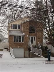 239  Sharrott Ave, Staten Island, NY 10309