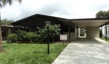 3508 BERRY BEND RD 303 Valrico, FL 33594