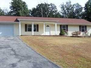 152 S Forest Rd, Chickamauga, GA 30707