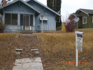 412 5th St, Zillah, WA 98953