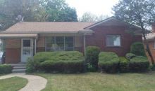 21461 Ridgedale St Oak Park, MI 48237