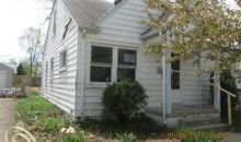 8791 Saratoga St Oak Park, MI 48237