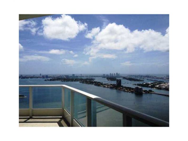 2020 N BAYSHORE DRIVE # PH4402, Miami, FL 33137