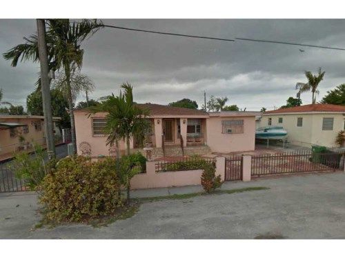 3840 W 6 AV, Hialeah, FL 33012