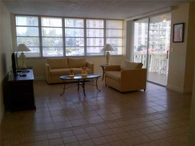 1825 S OCEAN DR # 309, Hallandale, FL 33009