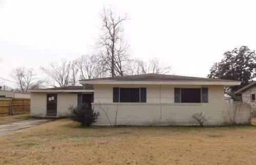 121 Bradford Dr, Carencro, LA 70520