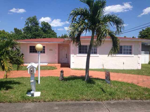 11205 NW 61 AV, Hialeah, FL 33012