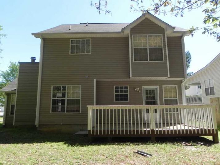 190 W Village Court, Riverdale, GA 30296