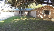 207 N Leonard Ln Seguin, TX 78155