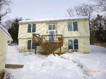 145 Hartland Ter, Berlin, CT 06037