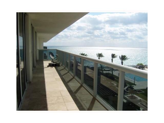 1830 S OCEAN DR # 1106, Hallandale, FL 33009