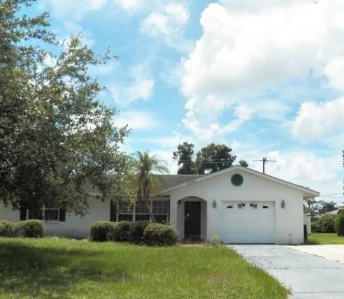 5303 14th Ave Dr West, Bradenton, FL 34209