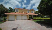 588 CYPRESS GREEN CR West Palm Beach, FL 33414