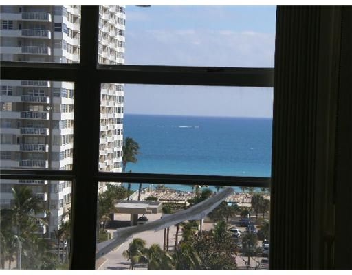 1965 S OCEAN DR # 2 G, Hallandale, FL 33009