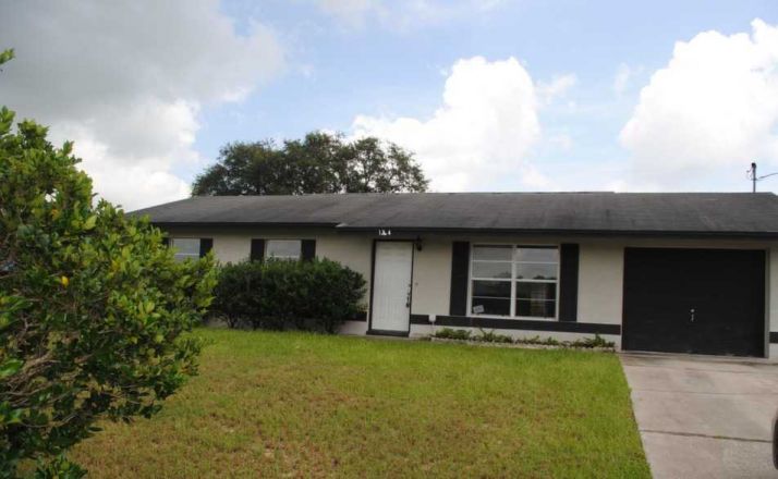 1244 Padgett Cir, Lady Lake, FL 32159