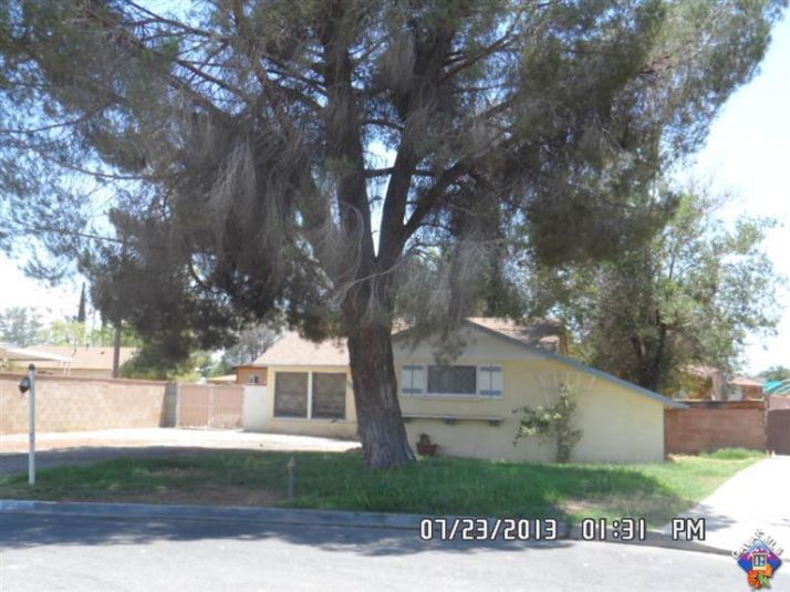 1226 Ave J-14, Lancaster, CA 93534