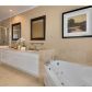 848 BRICKELL KEY DR # 4205, Miami, FL 33131 ID:5049687