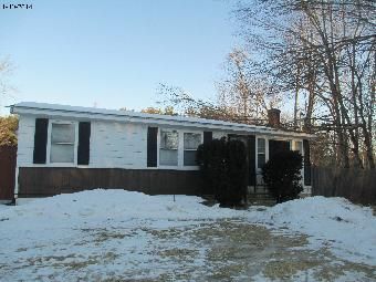 269 Swan Lake Ave, Belfast, ME 04915