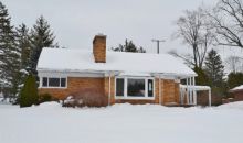 60 Somerset Dr NE Grand Rapids, MI 49503