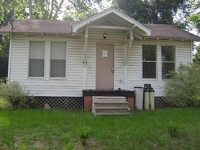 1St, Nacogdoches, TX 75961