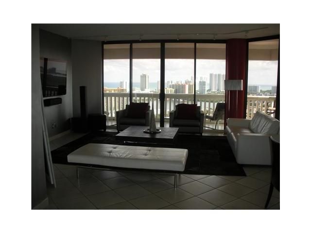 2000 ISLAND BL # 3002, North Miami Beach, FL 33160