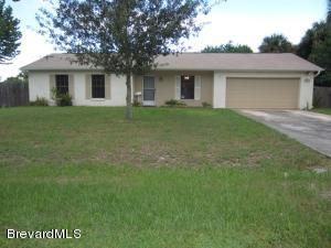 588 Bernardo Ave Ne, Palm Bay, FL 32907