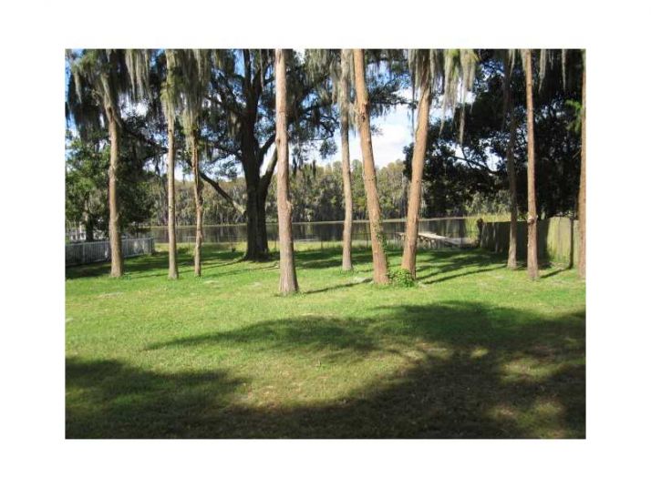 2107 CAMP INDIANHEAD RD, Land O Lakes, FL 34639