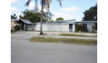 35 MIAMI GARDENS RD Hollywood, FL 33023