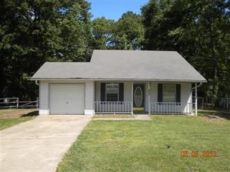 3445 Lakeside Drive, Benton, AR 72015