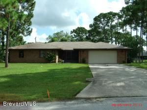 1301 Helvenston St Nw, Palm Bay, FL 32907