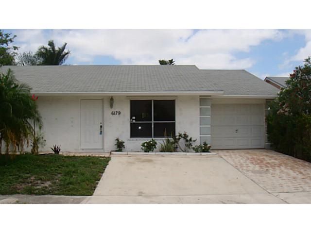 6179 Arcade Ct, Lake Worth, FL 33463