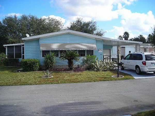 185 Golf View Cr., Auburndale, FL 33823