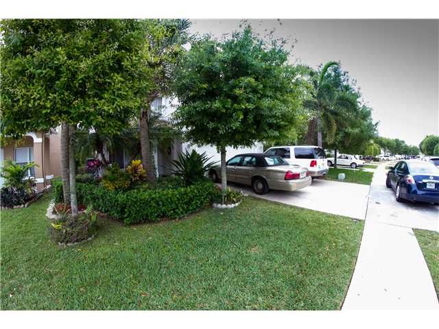 6365 WILLOUGHBY CR, Lake Worth, FL 33463