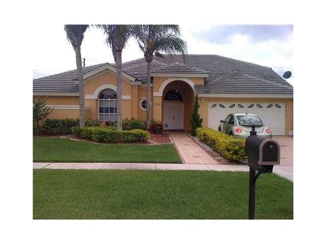 6808 HATTERAS DR, Lake Worth, FL 33467