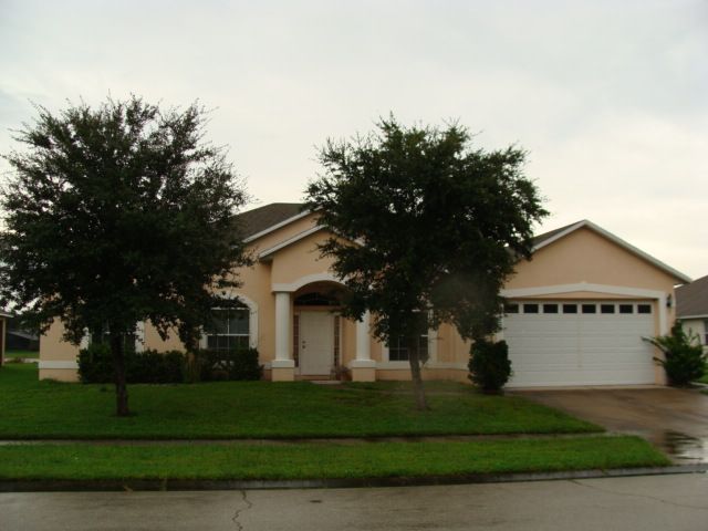 2124 The Oaks Blvd, Kissimmee, FL 34746