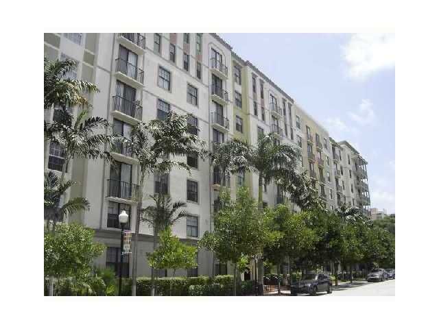 1919 VAN BUREN ST # 215, Hollywood, FL 33020